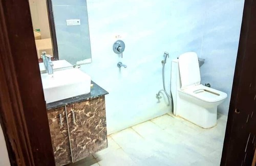 Greater Noida Hotel | Hotel Expo Mart Inn Behind India Expo