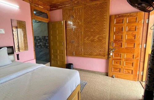 Mandi Hotel | Hill Tribe Himachal Home Stay