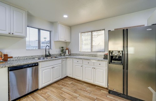 Gilbert Cottage | Easy Walk to Dtwn Gilbert, Family-friendly Oasis!