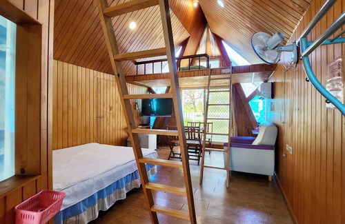 Dongshan Bed & Breakfast | Kite Farm