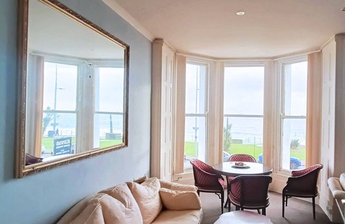 Douglas Promenade House | Kings' House