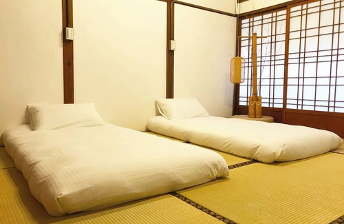 Pingtung Bed & Breakfast | victory guesthouse