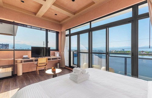 Wujie Bed & Breakfast | Between River and Sea