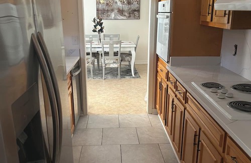 Gulf Hills House | OCEAN SPRINGS - GULF HILLS AREA nEnjoy this home away from home!