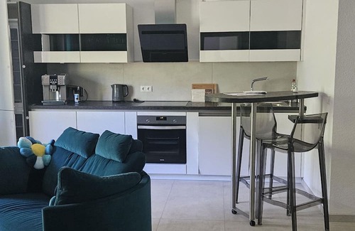 Ahrweiler Apartment | Ferienwohnung Ahrfair im Kräutergarten - Appartement/fewo, Dusche, WC, 1 Schlafraum