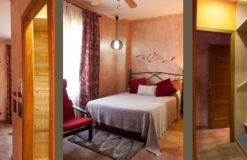 Olias del Rey House | Country House 'El Retiro De Toledo' with Private Pool, Wi-Fi and Air Conditioning