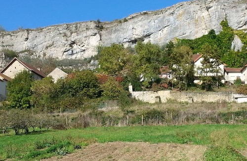 Baubigny Other | Tastefully renovated Farmhouse in Burgundy village; 4 bedrooms, secure garden.