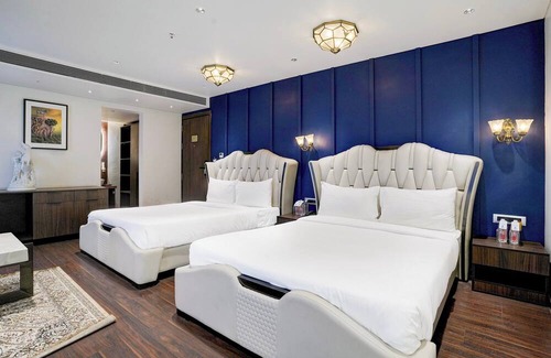 Magarpatta City Hotel | Palette - Emerald Guestimony