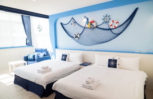 Gushan District Bed & Breakfast | Weclome the sun enjoy the moon B&B