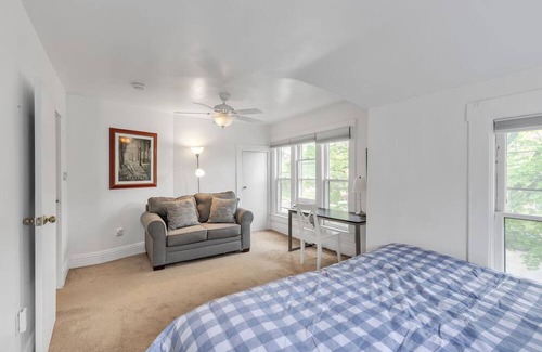 Lower Burns Park House | Unique Charmer: Outdoor Space & More near UM