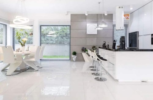 Zwierzyniec Villa | Luxury Villa Near Krakow Center: Premium Comfort, Unlimited Drinks!