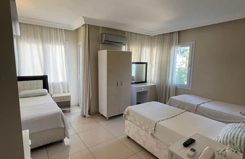 Kizkalesi Hotel | Bir Umut Otel