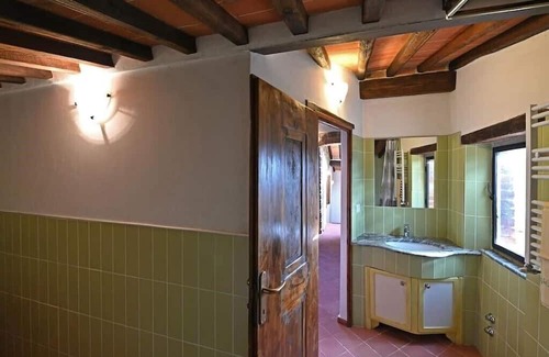 Castelnuovo dei Sabbioni House | Vrbo Property