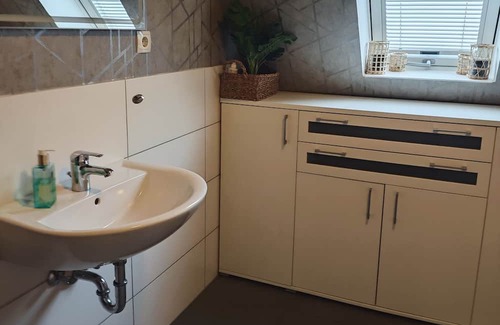 Rhein-Erft-Kreis District Apartment | Tolle Moderne Ferienwohnung in der Schloßstadt Bedburg