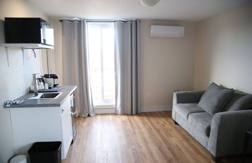 Shelburne House | Located in the heart of Shelburne