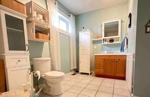 Leamington Cottage | Birder's Dream - Private Lakeside Cottage off the beaten path. Pet Friendly!