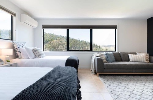 Hadspen Apartment | Hadspen Riverview Retreat: Waratah House