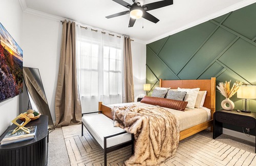 Hendersonville House | New! Heated Pool|Hot Tub|Game Rm|Firepit|Sleeps 16