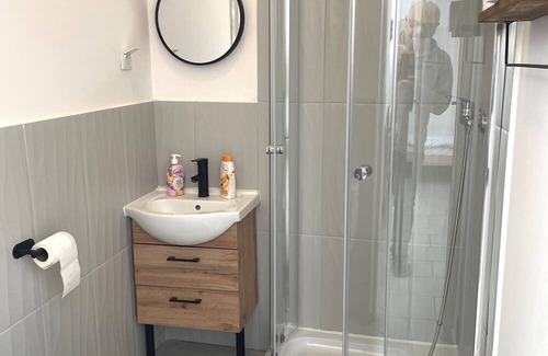 Jozefow Hotel | Pokoje Pod Dębem