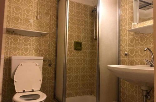 Baden House | Pension Hotel Baden