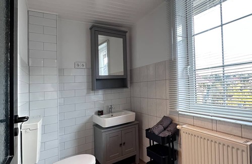 Buttelstedt Apartment | Modernes Studio in Malerischer Natur!