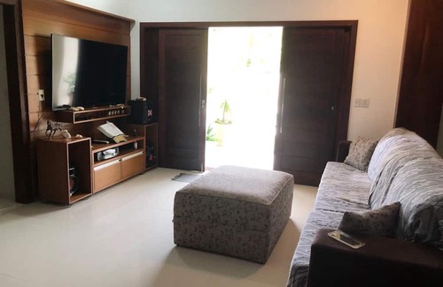 Armacao do Tairu House | Casa na Ilha - 100 Metros da Praia