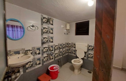 Medha Hotel | THE SHELAR'S ROYAL INN