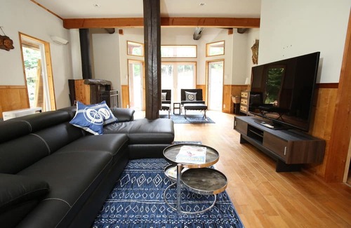 Iida House | Alpine Tensi Villa 3LDK Goryu 8 people ski inout / Kitaazumi-gun Nagano