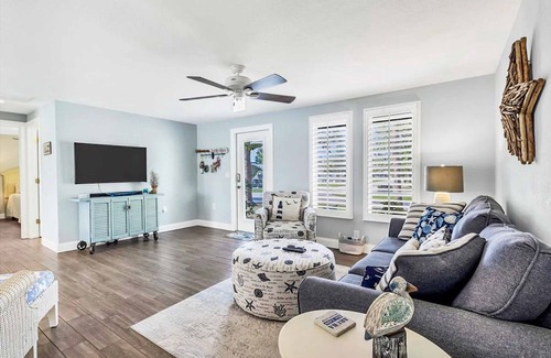 Haraiya Villa | The Barracuda - Two Bedroom Villa, Sleeps 4