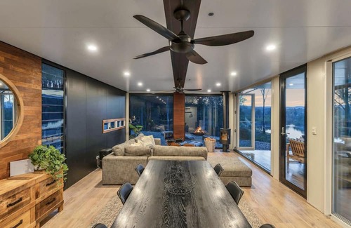 Alice House | The Clarence ~ Romantic Luxury accommodation in Alice NSW