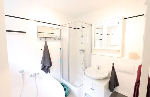 Chemnitz Apartment | Fantastically located on the edge of the forest with a small garden