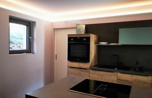 Mobisburg-Rhoda House | Charming house close to the city & yet in the countryside, with large terrace, garden, carport