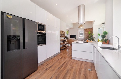 Paco De Arcos House | Sunny Oeiras Stay with Private Pool