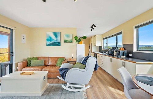 Dolphin Sands Resort | Six-Ten Shores ~ Direct Beach Access!