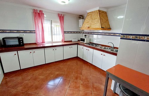 Puerto Real House | Country House 'Campo Real' with Private Pool, Private Terrace and Wi-Fi