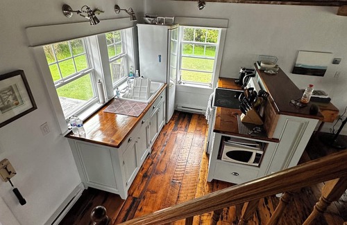 Indian Harbour Cottage | Charming historic oceanfront 2-bedroom cottage in beautiful Indian Harbour.