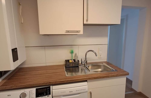 Bad Pyrmont Apartment | Ferienwohnung Löwensen - apartment/apartment, shower, WC, 1 bedroom