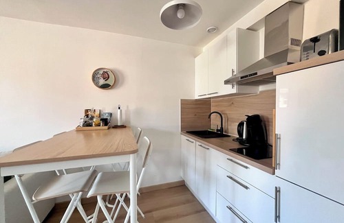 Tournon-sur-Rhone Apartment | Les Coteaux de Mahé - Tournon-sur-Rhône