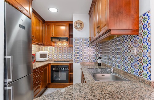 Torrevieja Apartment | Apartment 'Fabi Beach' with Sea View, Wi-Fi and Air Conditioning