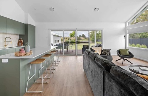 Exeter House | Tamar Valley Luxury Retreat - You have struck Gold