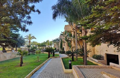 Punta del Moral Apartment | JARDINES DE ISLA CANELA By SIT