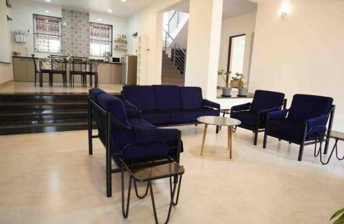 Bardez Villa | A spacious villa with a pool