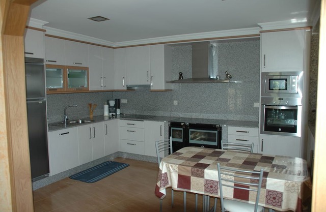 RURAL HOLIDAY HOUSE IN SAMIEIRA (POIO). NEAR SANXENXO