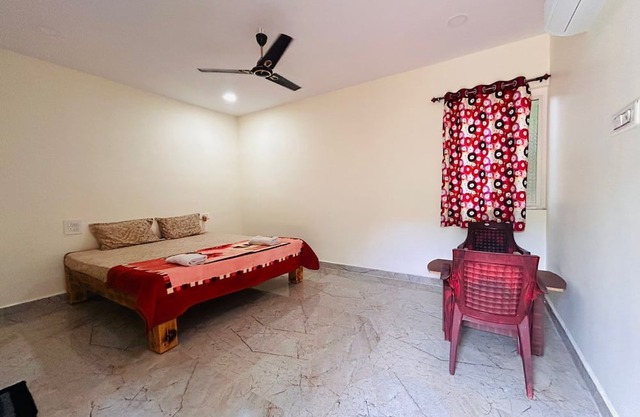 Whispering Rocks Jungle Resort