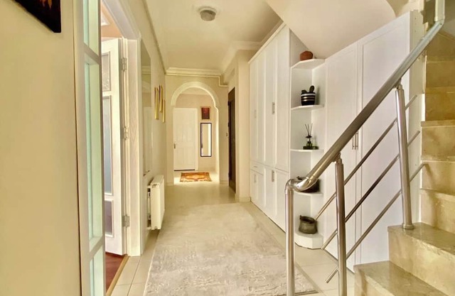 Elegant, Spacious Pvt Room, Near Konyaaltı Beach with Sunset Views