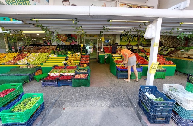 42 Reviews-4.95/5-Full Flat on Central Shopping Street-2 Units AC-Fast Wifi