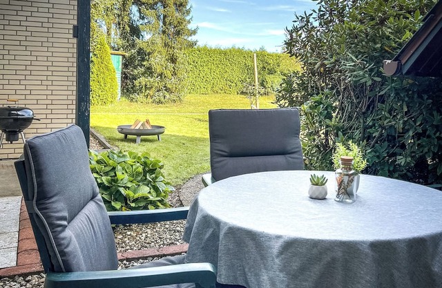 Cozy nest with garden in the heath