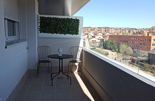 Seasonal rental of apartment complex in Rivas