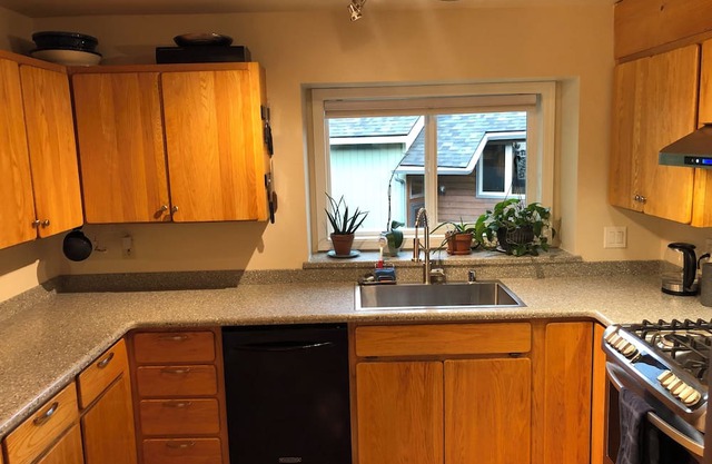 Cozy Southside location