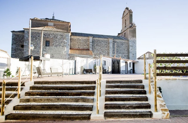 Double room with whirlpool bath